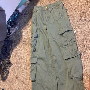 arizona jean co sage green cargo jeans